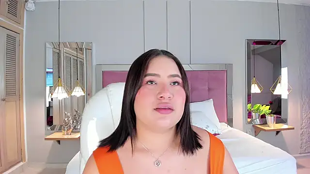 Snapshot of HannaKarson chatting on 09.10.25 HannaKarson online show from 09.10.25