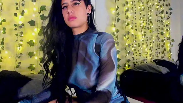 Snapshot of Natasha_Nasty2 chatting on 02.04.25 Natasha Nasty2 online show from 02.04.25