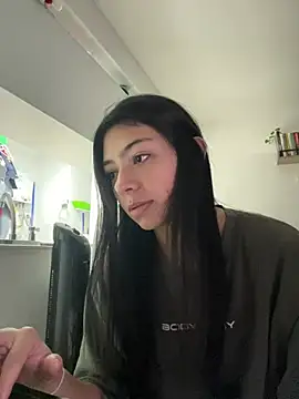 Liissa cute  online show from 12.15.24