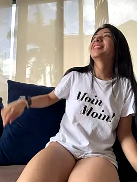 Liissa cute  online show from 10.12.25