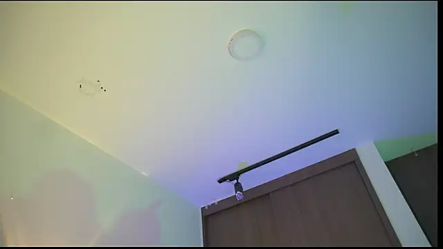 Snapshot of appolo_allen chatting on 11.04.25 appolo allen online show from 11.04.25