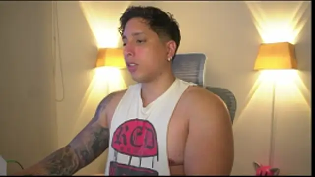 Snapshot of appolo_allen chatting on 11.15.25 appolo allen online show from 11.15.25