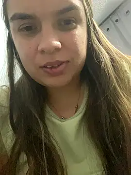 Snapshot of Nathaly00_ chatting on 10.14.25 Nathaly00 online show from 10.14.25