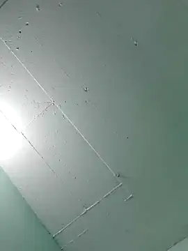 Snapshot of Luisf1267 chatting on 03.21.25 Luisf1267 online show from 03.21.25