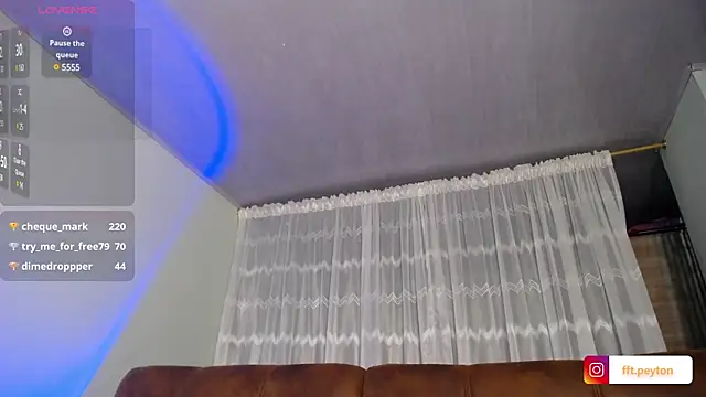 Snapshot of peyton_golden1 chatting on 01.08.25 peyton golden1 online show from 01.08.25