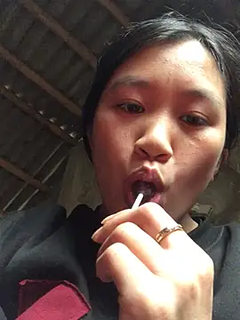 Snapshot of xotm chatting on 02.06.25 xotm online show from 02.06.25