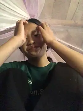 Snapshot of xotm chatting on 03.20.25 xotm online show from 03.20.25