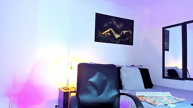 KimberlyBanks2 online show from 02.28.25