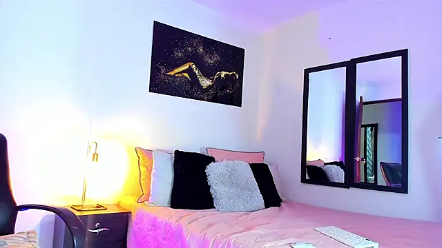 KimberlyBanks2 online show from 03.14.25