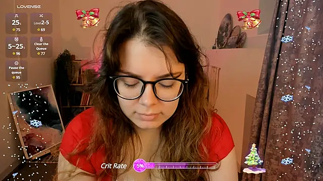 Snapshot of KeytSilvas chatting on 12.27.24 KeytSilvas online show from 12.27.24