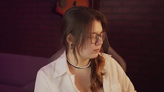 Snapshot of KeytSilvas chatting on 01.06.25 KeytSilvas online show from 01.06.25