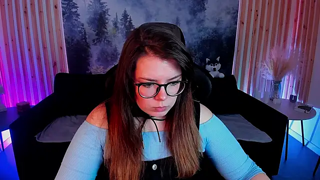 Snapshot of KeytSilvas chatting on 01.22.25 KeytSilvas online show from 01.22.25