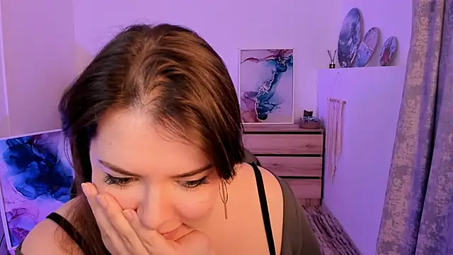 Snapshot of KeytSilvas chatting on 02.13.25 KeytSilvas online show from 02.13.25