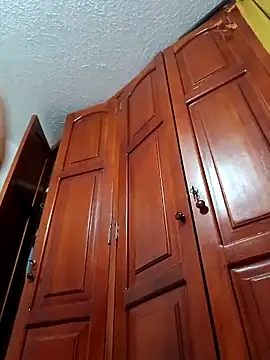 Snapshot of baby_five chatting on 03.08.25 baby five online show from 03.08.25