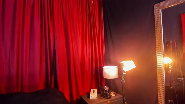 AvaLusty online show from 10.29.25