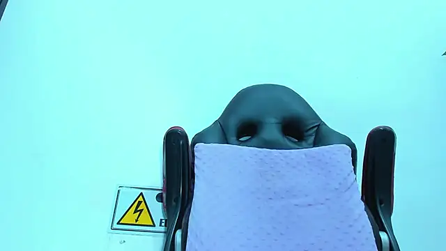 Snapshot of Briyit_Doll chatting on 02.22.25 Briyit Doll online show from 02.22.25