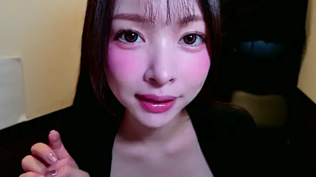 Snapshot of dalichuru chatting on 11.17.25 dalichuru online show from 11.17.25