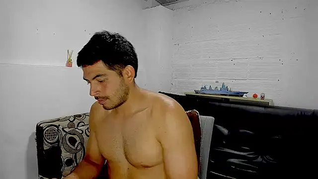 Himoreno25 online show from 02.21.25