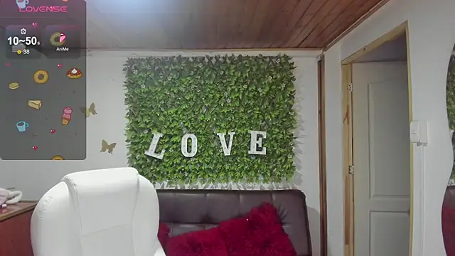 Enma  clark online show from 03.17.25