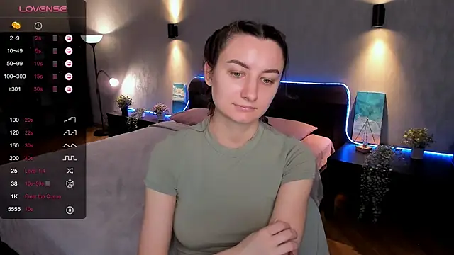 annacooleman online show from 02.19.25