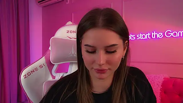 DianaVert online show from 04.30.26