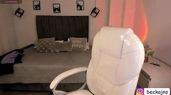 Beck jones online show from 02.09.25