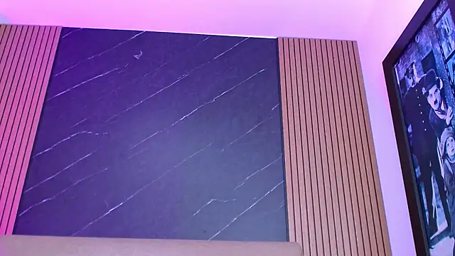 AndreaGil  online show from 04.28.26