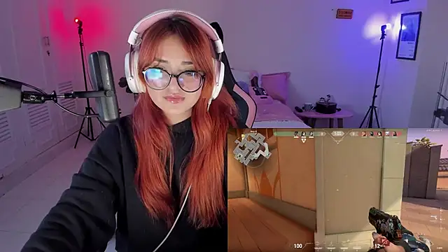 SweetJennaa online show from 02.01.25