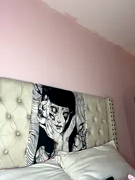 SweetJennaa online show from 11.12.25