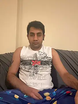 Snapshot of DuryG11 chatting on 12.16.24 DuryG11 online show from 12.16.24