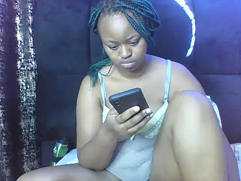 Candii wet  online show from 01.25.25