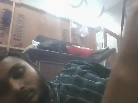 Snapshot of ShivamFactor3 chatting on 10.23.25 ShivamFactor3 online show from 10.23.25