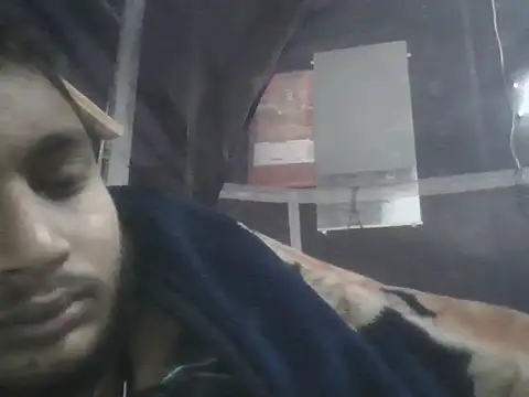 Snapshot of ShivamFactor3 chatting on 10.24.25 ShivamFactor3 online show from 10.24.25