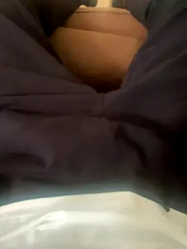 Snapshot of MephiticBermudas chatting on 10.20.25 MephiticBermudas online show from 10.20.25