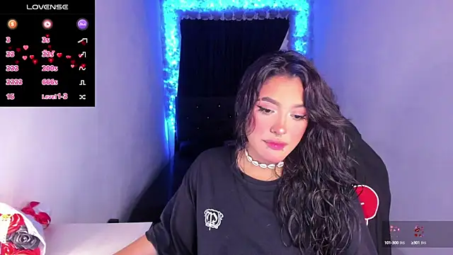 Snapshot of Mariana_Hasper_ chatting on 03.20.25 Mariana Hasper  online show from 03.20.25