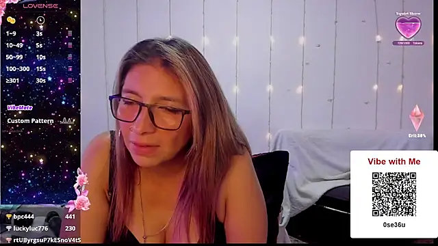 Snapshot of MichelleManson chatting on 01.19.25 MichelleManson online show from 01.19.25