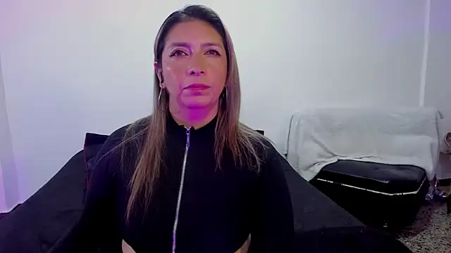 Snapshot of MichelleManson chatting on 09.14.25 MichelleManson online show from 09.14.25