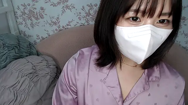 Snapshot of mei_hosina chatting on 01.25.25 mei hosina online show from 01.25.25