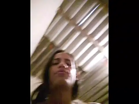 Snapshot of AlexaWarner chatting on 12.03.25 AlexaWarner online show from 12.03.25