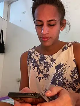 AlexaWarner online show from 07.26.26