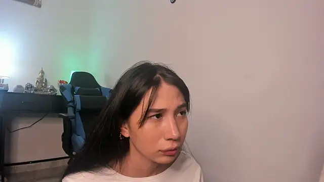 AlessiaVix online show from 12.25.24