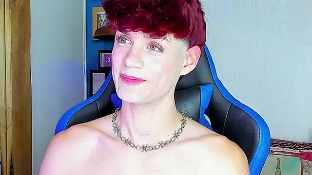 Snapshot of VladHellsing4 chatting on 01.09.25 VladHellsing4 online show from 01.09.25