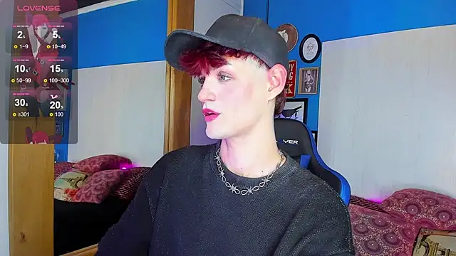 Snapshot of VladHellsing4 chatting on 01.15.25 VladHellsing4 online show from 01.15.25