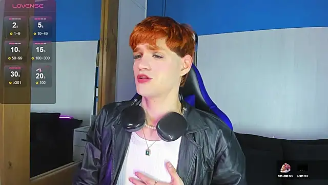 Snapshot of VladHellsing4 chatting on 09.13.25 VladHellsing4 online show from 09.13.25