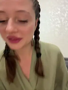 Kimsweet7 online show from 11.28.25