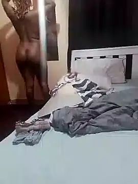 Snapshot of fatassmessey chatting on 03.22.25 fatassmessey online show from 03.22.25