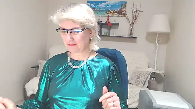 FleurMays online show from 03.06.25