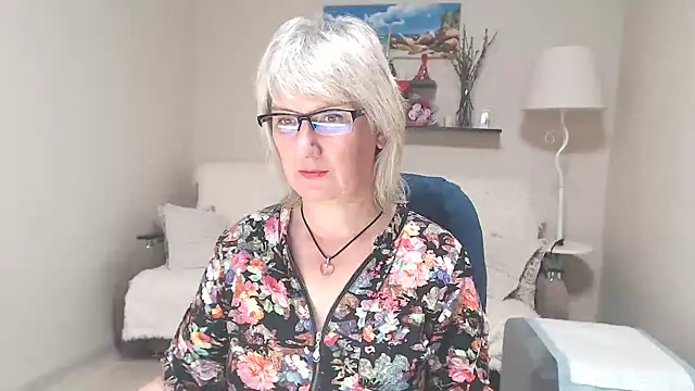 FleurMays online show from 06.25.26
