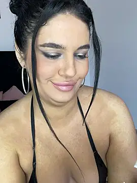 Snapshot of Nefera_De_Nile chatting on 02.25.25 Nefera De Nile online show from 02.25.25