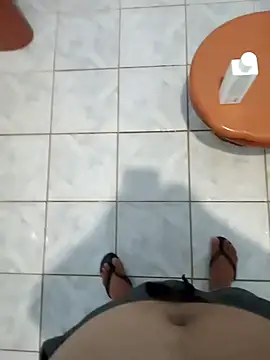 Snapshot of lele9457 chatting on 02.10.25 lele9457 online show from 02.10.25